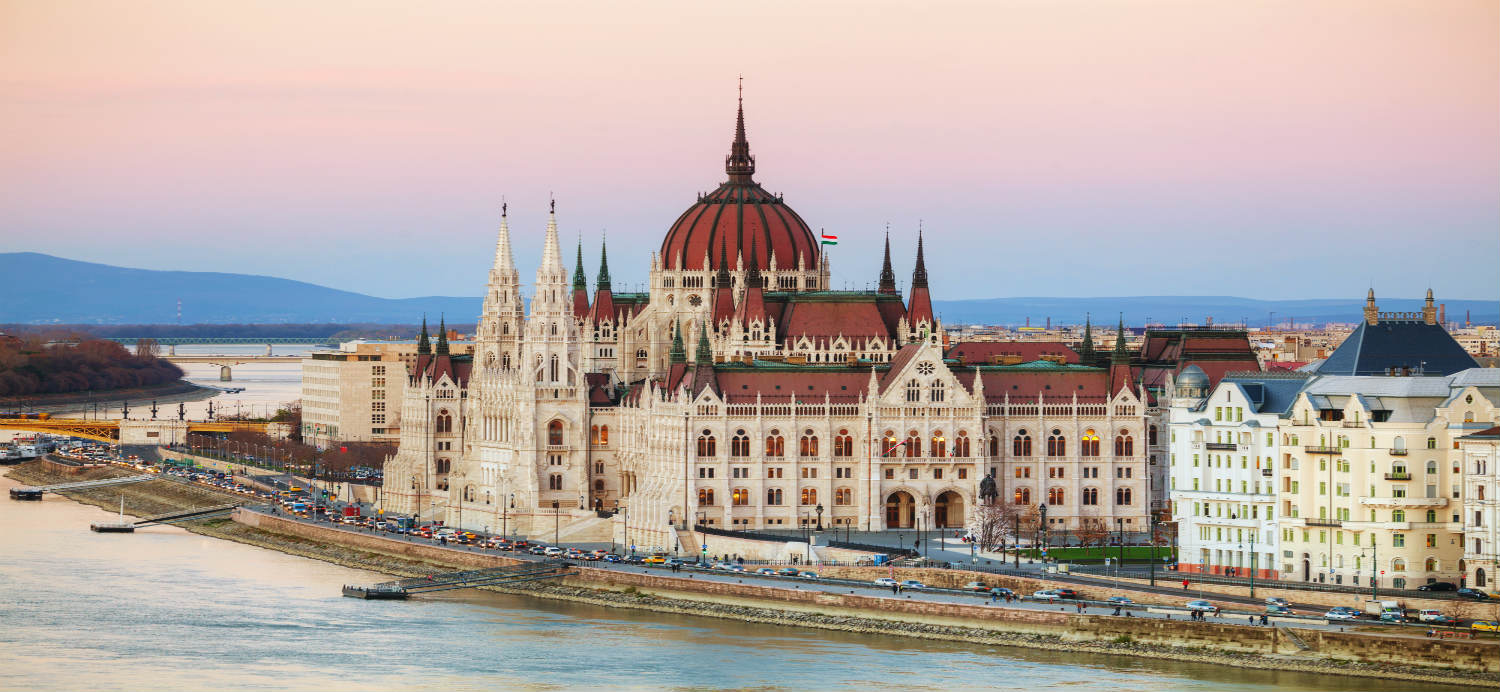 parlamento-di-budapest.jpg