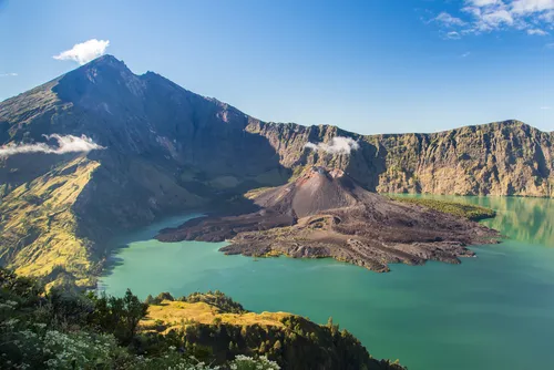 Gunung Rinjani-Lombok-Indonesia
