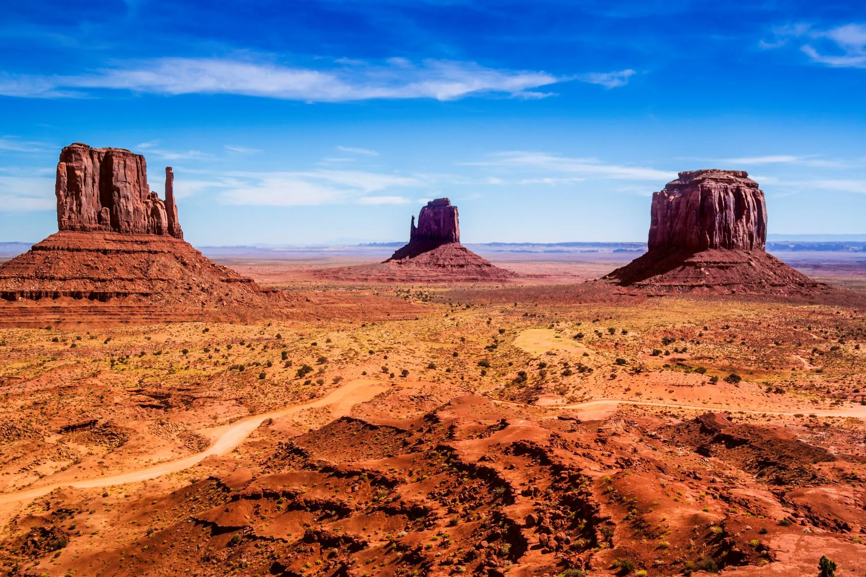 monument-valley.jpg (1)