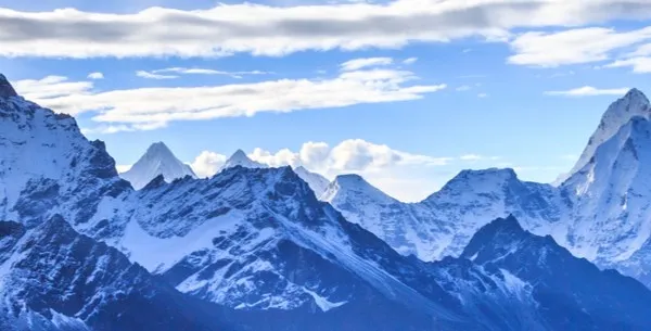 Montagne Innevate Nepal