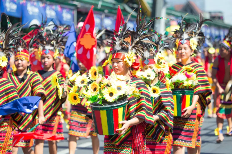 festival-dei-fiori-panagbenga-filippine-feste-piu-belle-del-mondo.jpg (2)