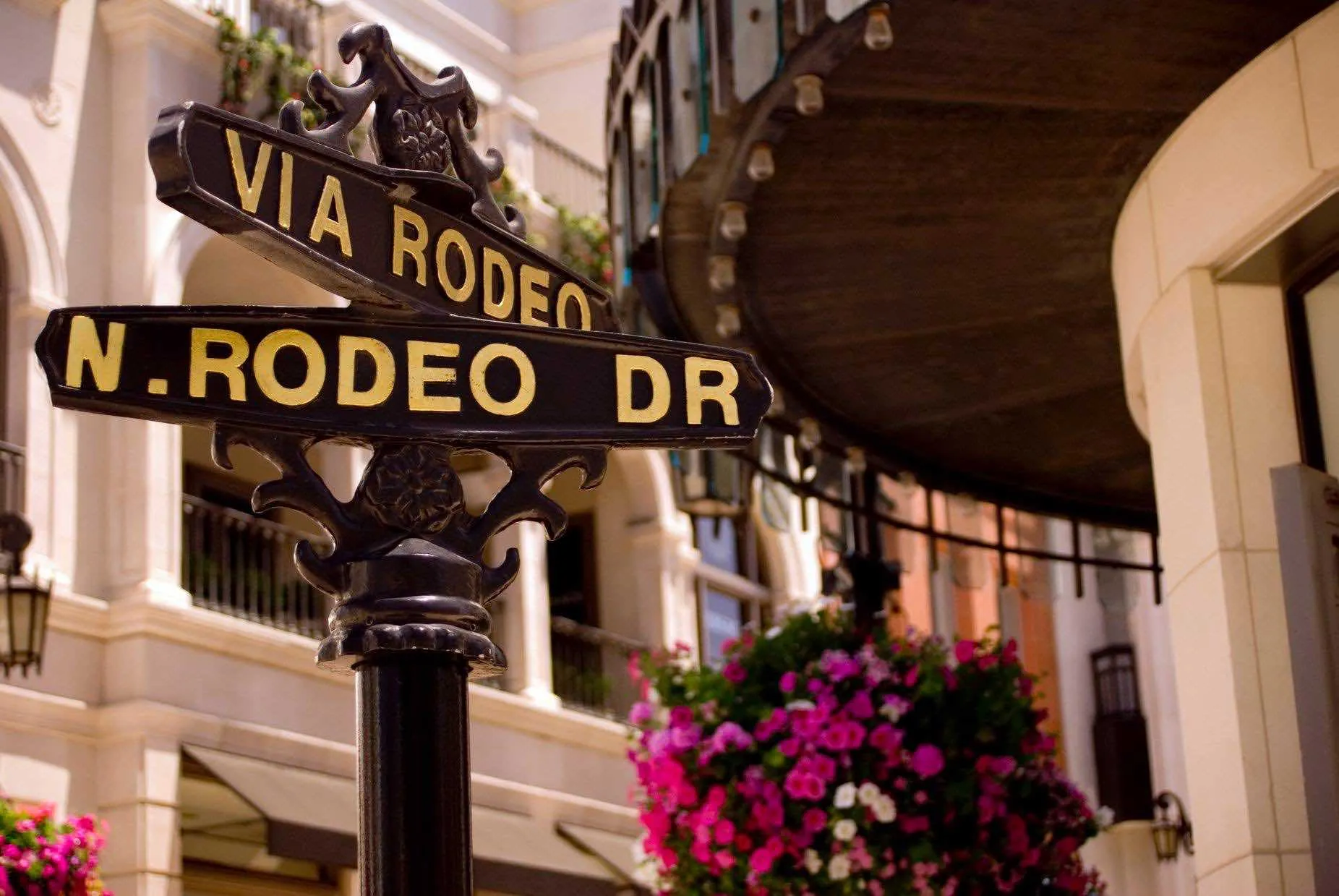 la_rodeodrive.jpg