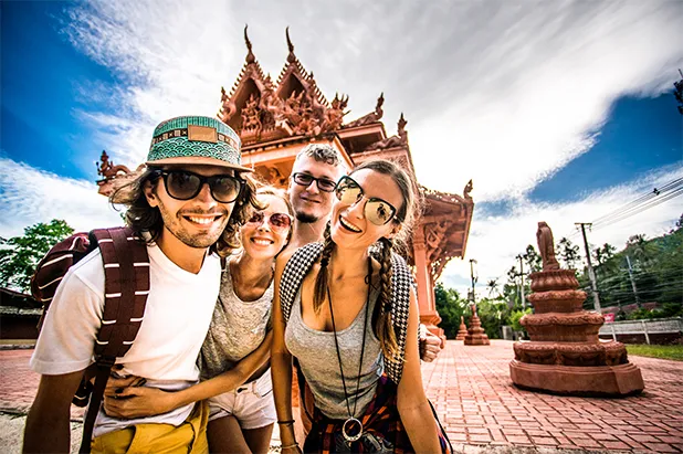 asia-backpackers.jpg (3)