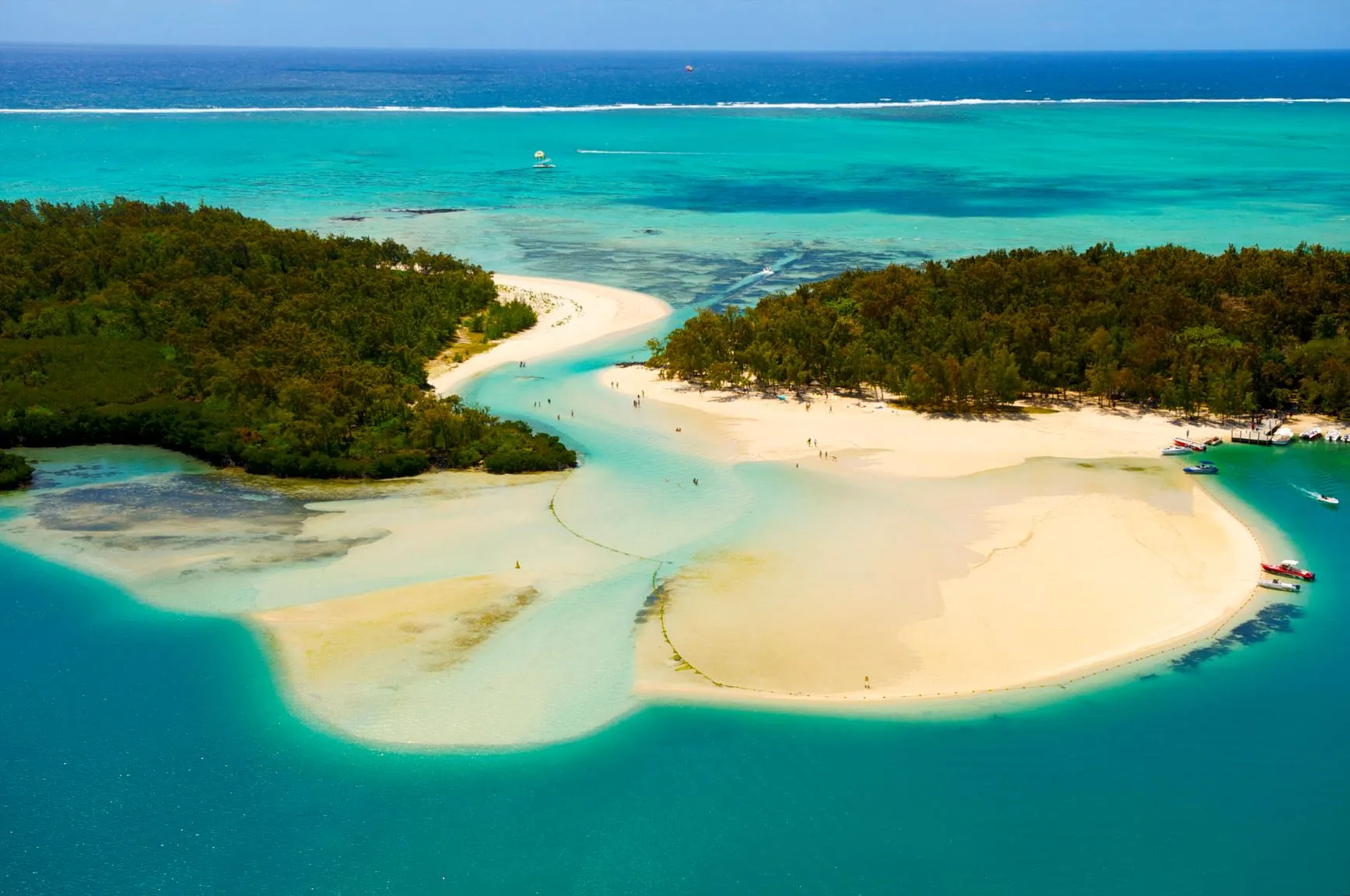 Posti caldi a gennaio dove andare al mare e prendere il sole